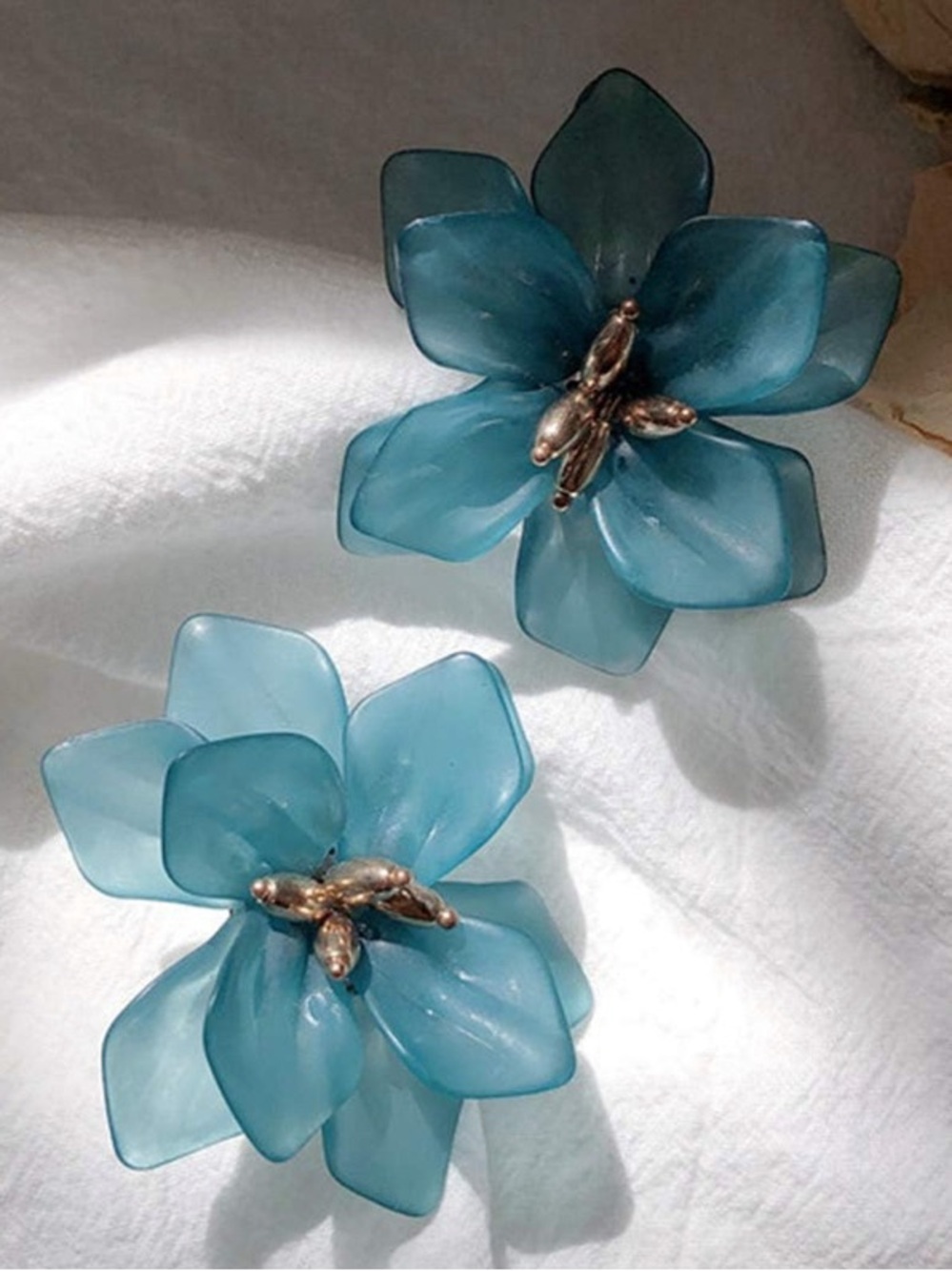 Green Floral Statement Earrings - Elegant Petal Design - Picture 3 of 6